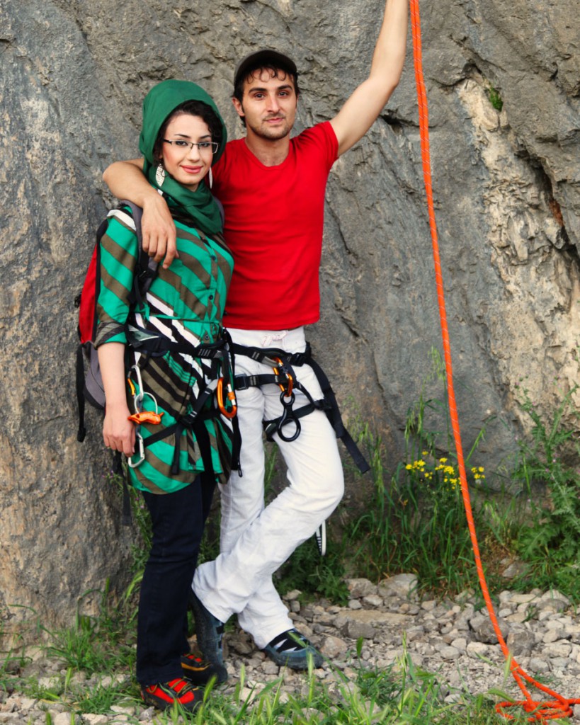 Climbing couple on Bisotun rocks near Kermanshah: without a headscarf, nothing will do in public – not even sports. 